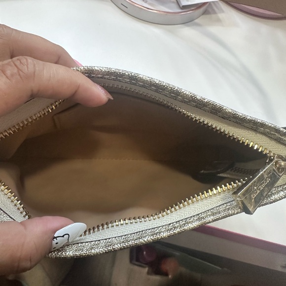 Michael Kors Belt Bag - Picture 4 of 5